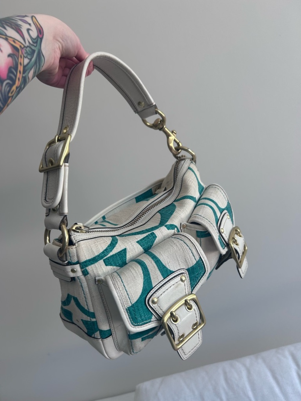 Coach 65th Legacy Double Buckle Green & Cream Shoulder Bag - Picture 2 of 8